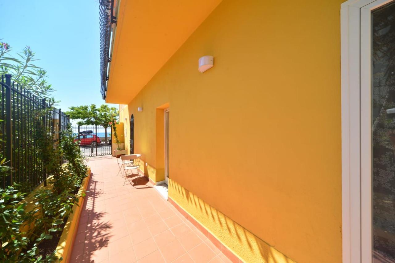 Bistrot Del Mare Apartman Santo Stefano al Mare Kültér fotó
